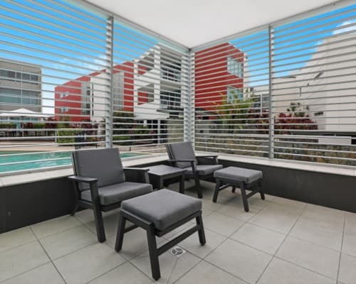 1bdrm_poolside_villa_4105-1