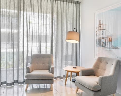 coolum-beach-1-or-2-bedroom-standard-apt-u-1206-2