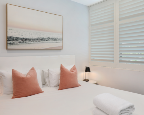 coolum-beach-1_2-bedroom-pool-view-RM-4209-4