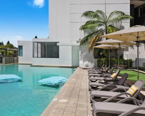 element-coolum-beach-pool-1