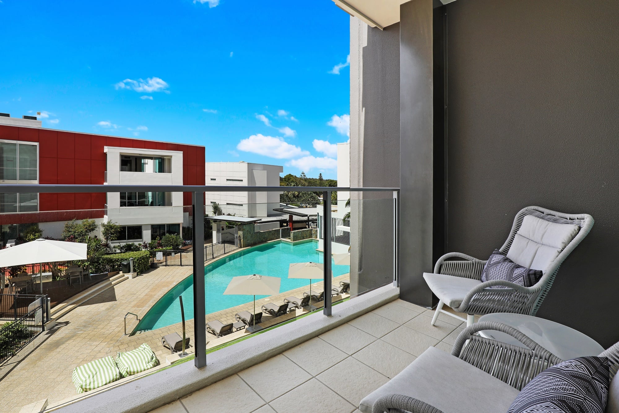 unit-4313-1-2-bed-pool-view-1
